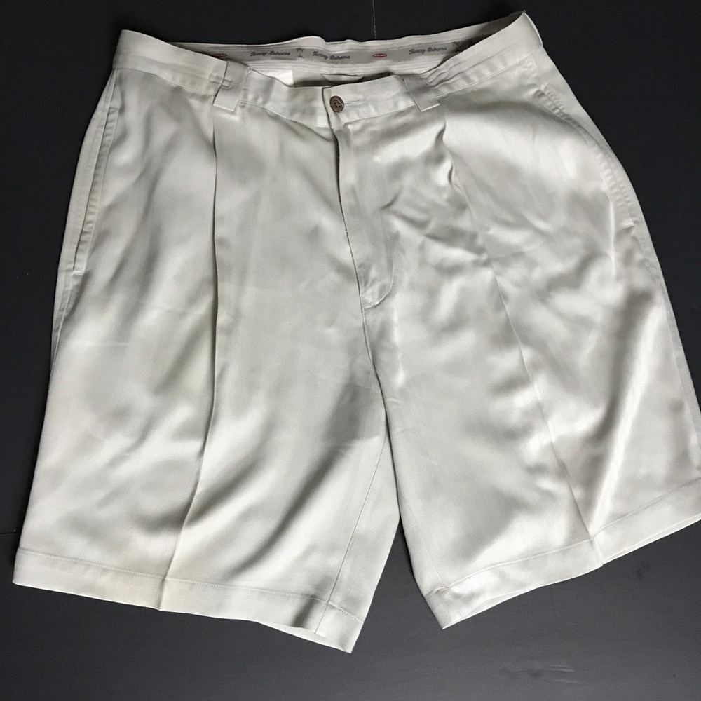 Tommy Bahama silk Shorts size 34